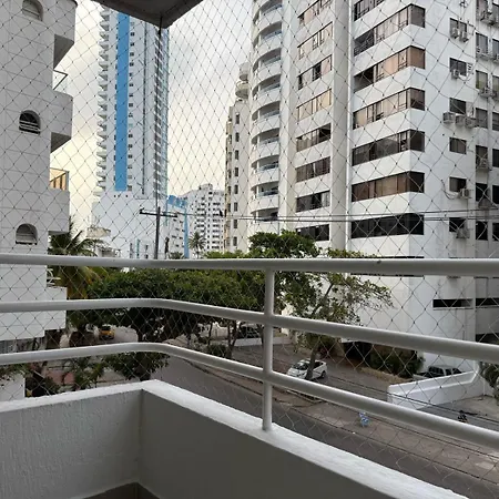 Hermoso Disfrutar En Familia Tiene Acceso Directo A La Playa Apartamento *