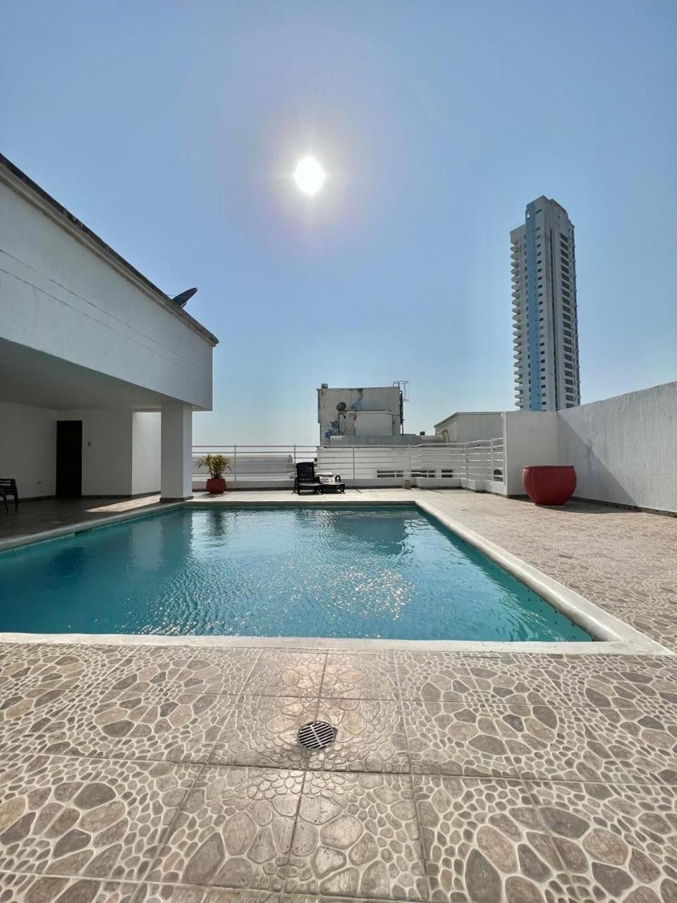 Hermoso Disfrutar En Familia Tiene Acceso Directo A La Playa * Cartagena